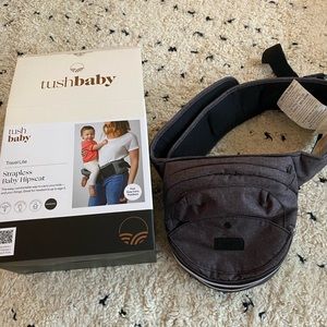 Tushbaby Carrier Lite - NWOT